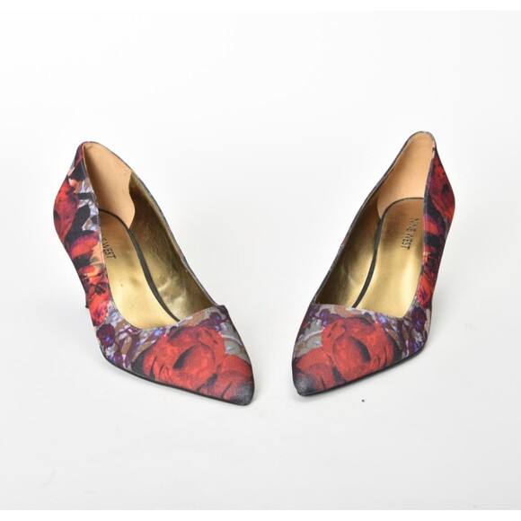 Nine West Margot Multi Red Floral Fabric Kitten Heel Size 8.5 - Picture 2 of 6